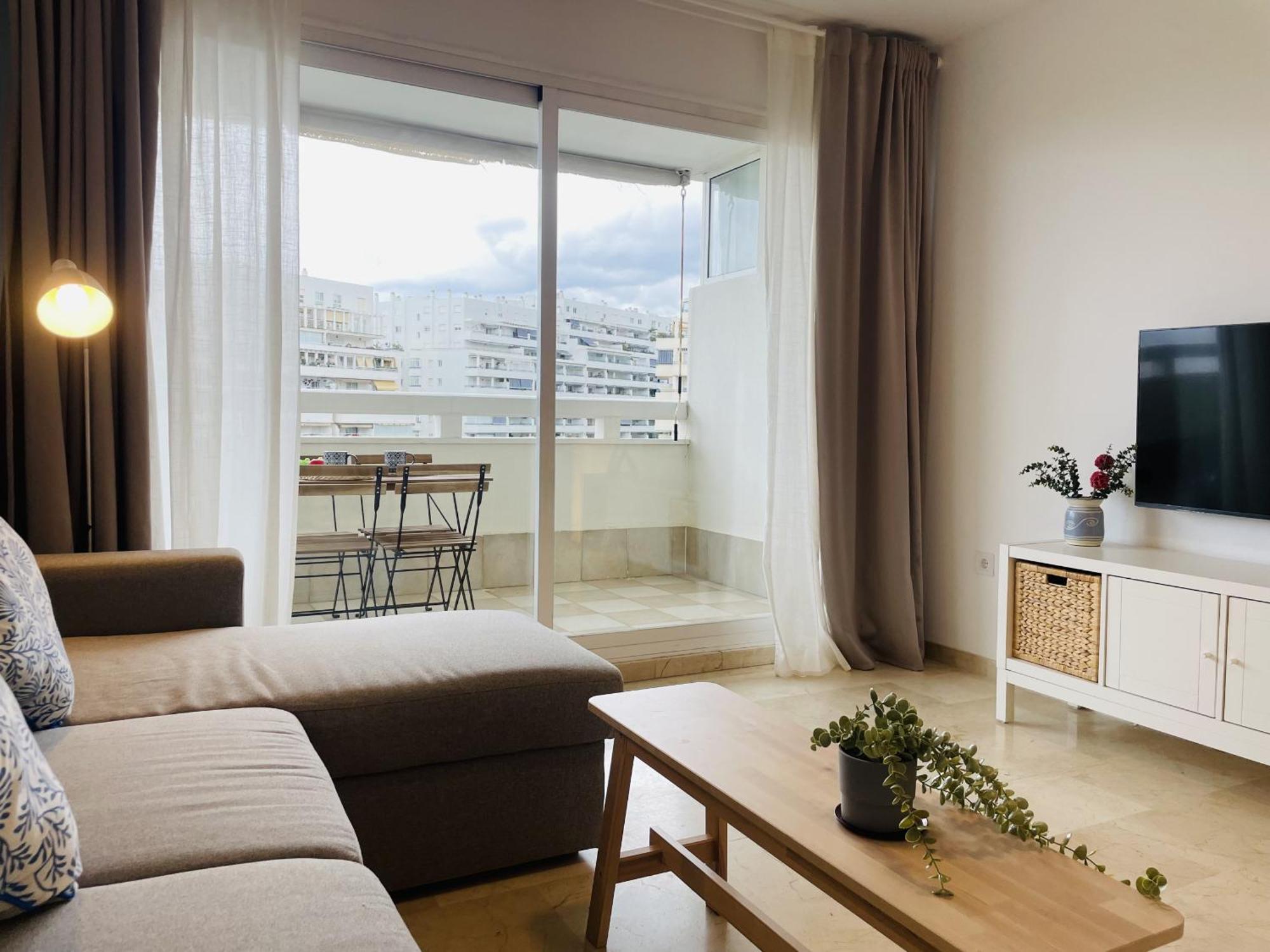 Apartment Sol De Con Vistas Al Mar, Piscina Y Cerca De La Playa Marbella